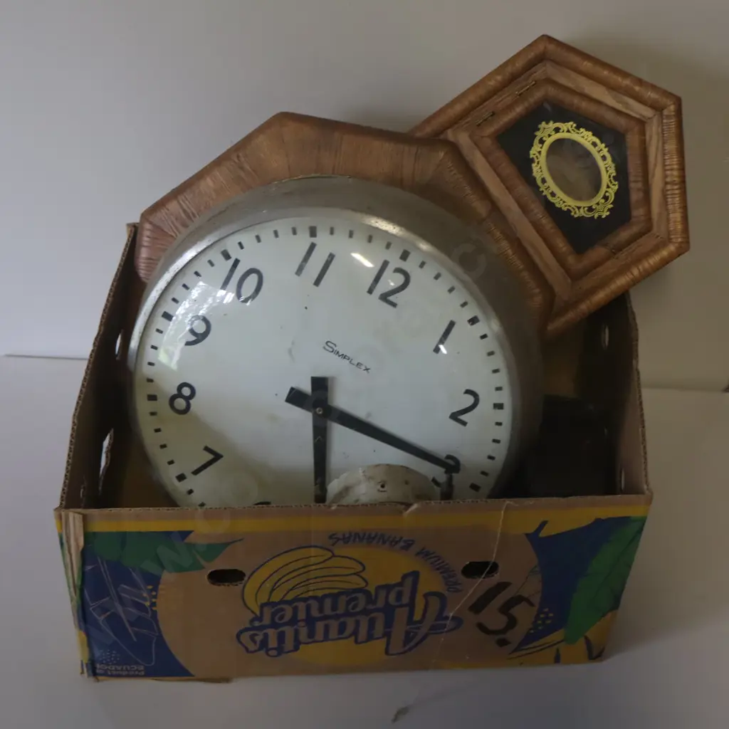 Box of Clocks #2 Image 1++