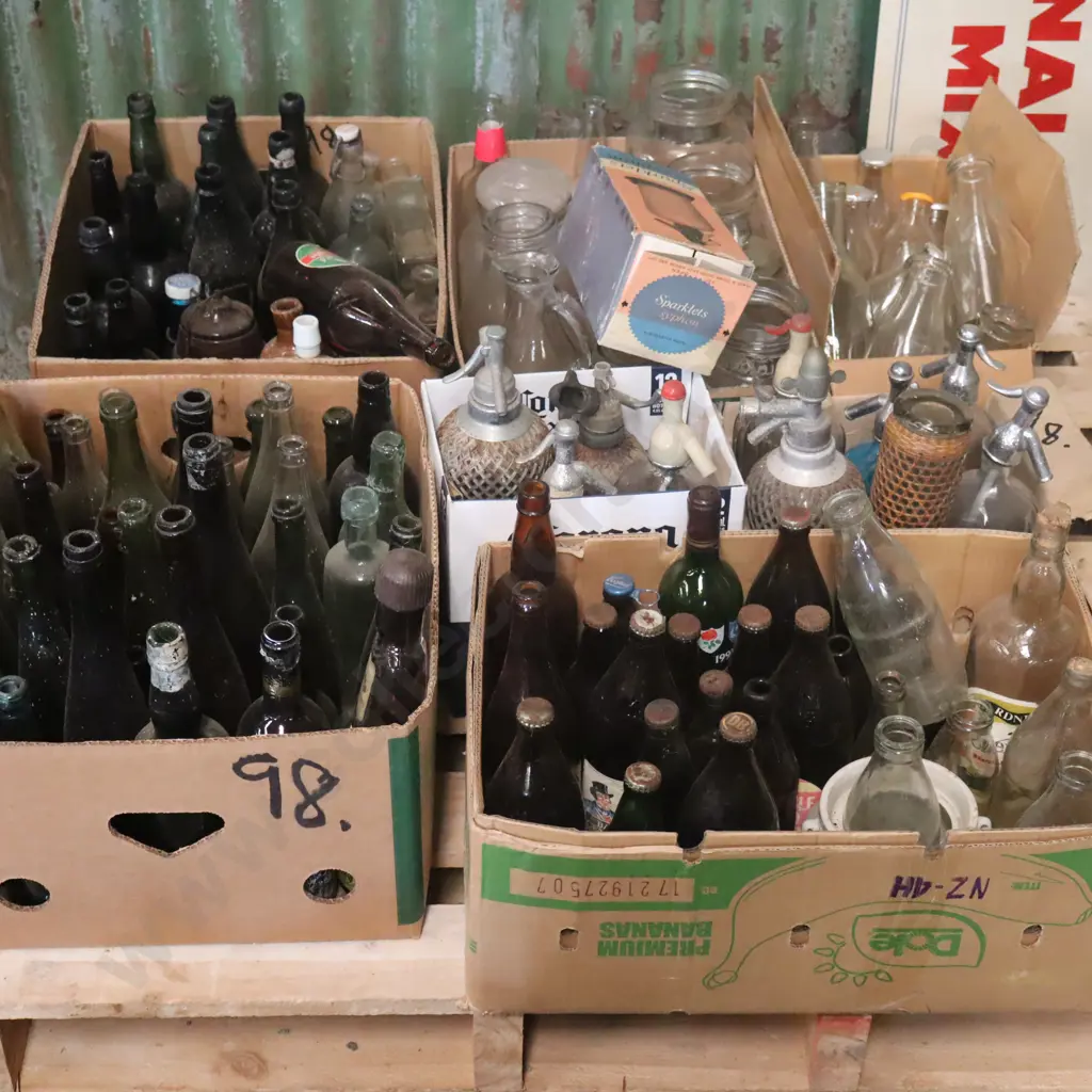 Pallet Mixed Glass Bottles  Image 1++