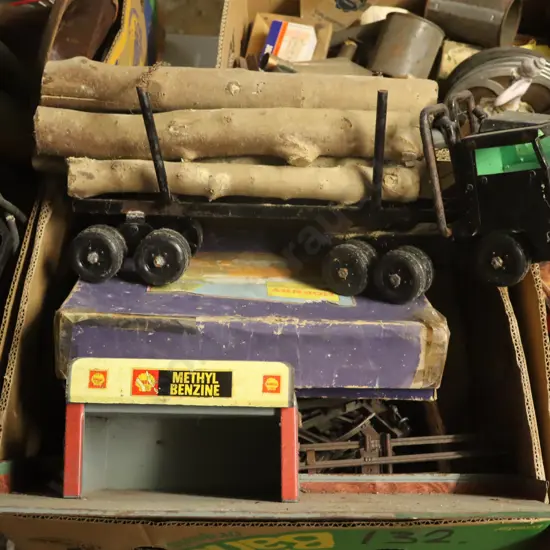 Box Toys, Hornby, Service Station Ect.