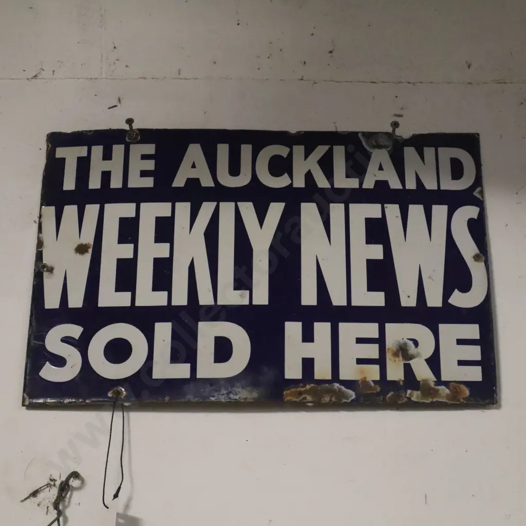 The Auckland Weekly News Enamel Sign Image 1++