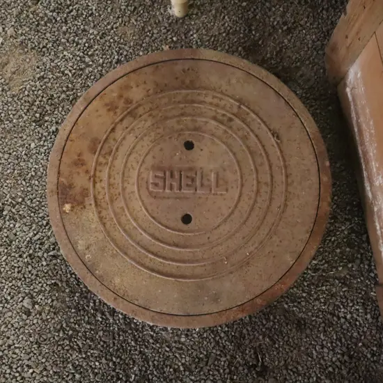 Cast Iron Shell Toby Lid