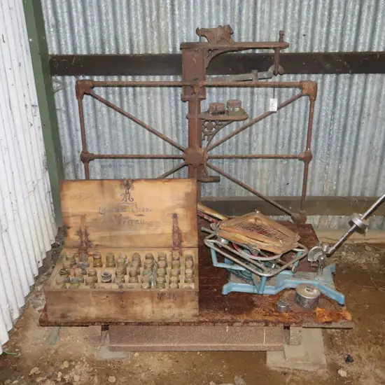 Large Scales, Tennis Racket Stringer, Tirau Bottles Ect
