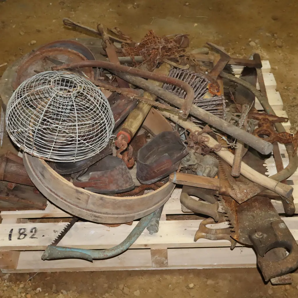 Pallet Of Tools #2 Image 1++