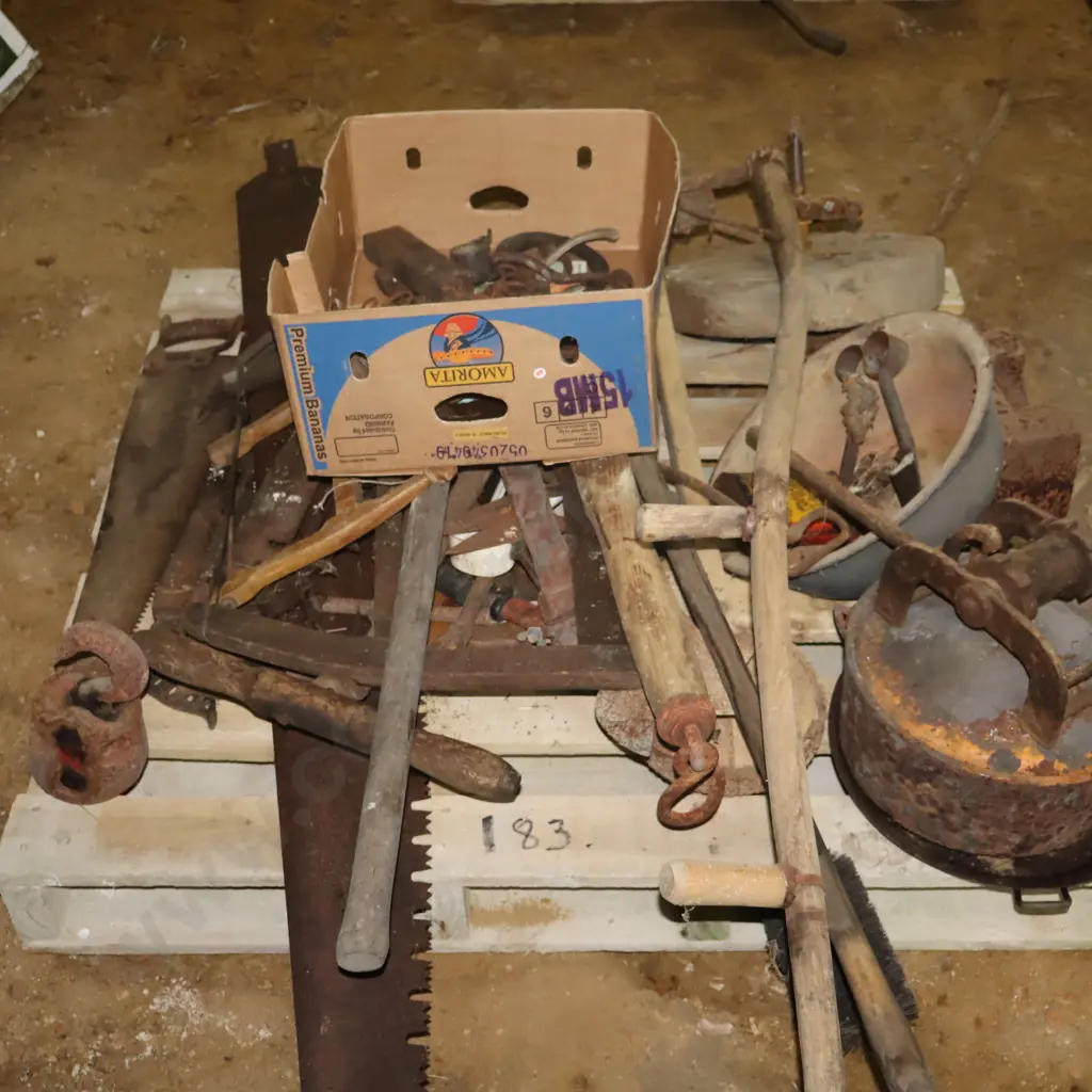 Pallet Of Tools #3 Image 1++