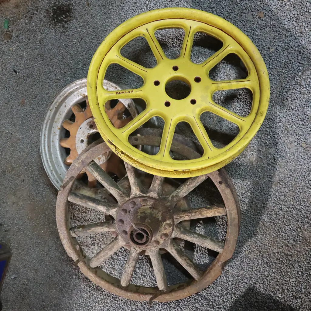3X Early Rims Including Dunlop Image 1++