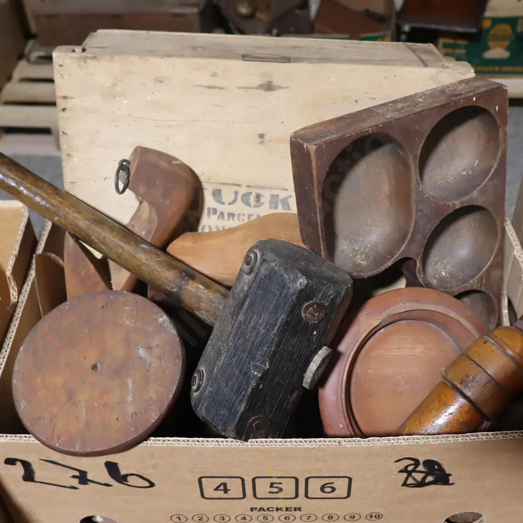 Box Woodenware including Cash Draws Image 1++
