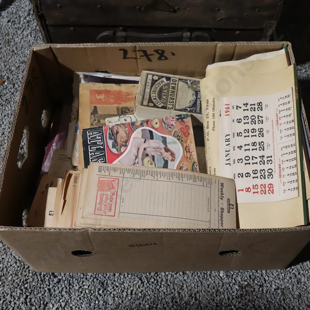 Box Emphemera Kitchen, Cookery, Four Square Image 1++
