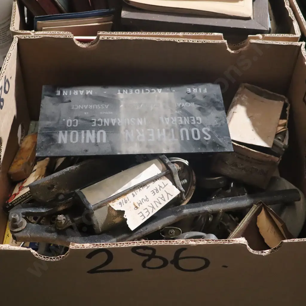 Box Motoring parts, 1916 Yankee Tyre Pump Ect Image 1++