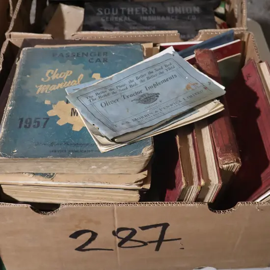 Box Motoring Books And Emphera