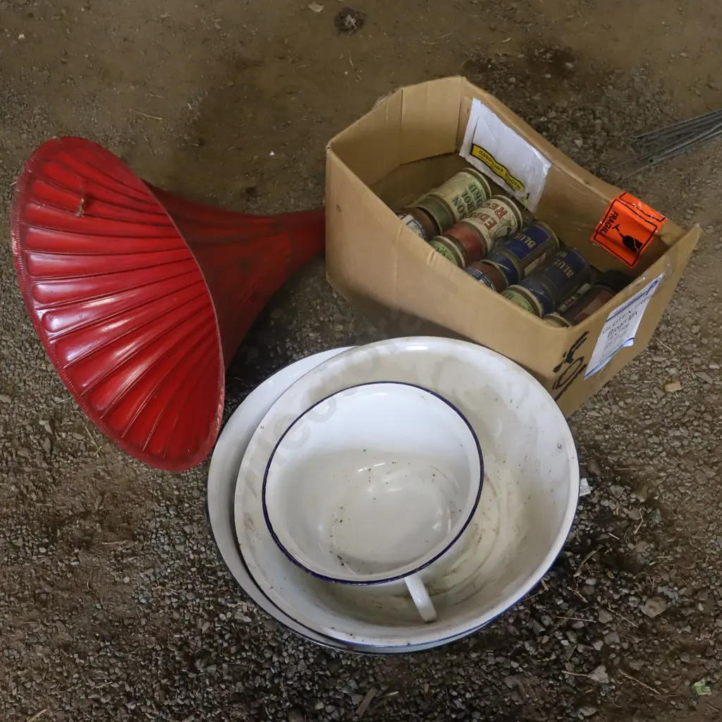 Gramaphone Horn, Reels and Enamel Ware Image 1++