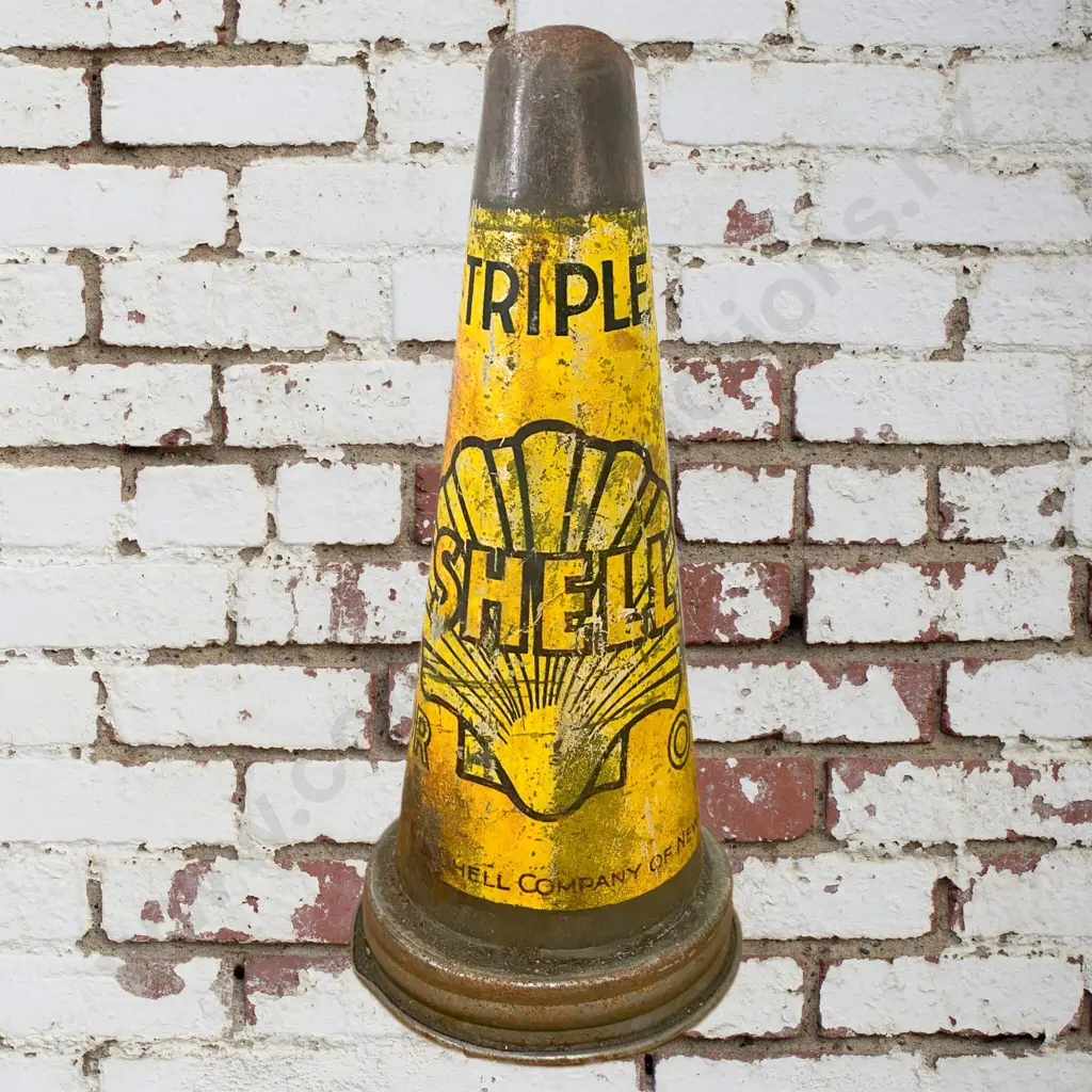 Shell Oil Bottle Top Triple Image 1++