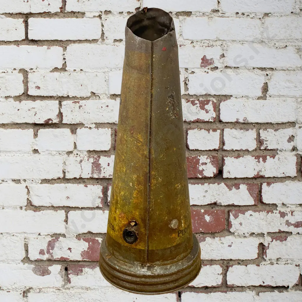 Aeroshell Oil Bottle Top Image 1++