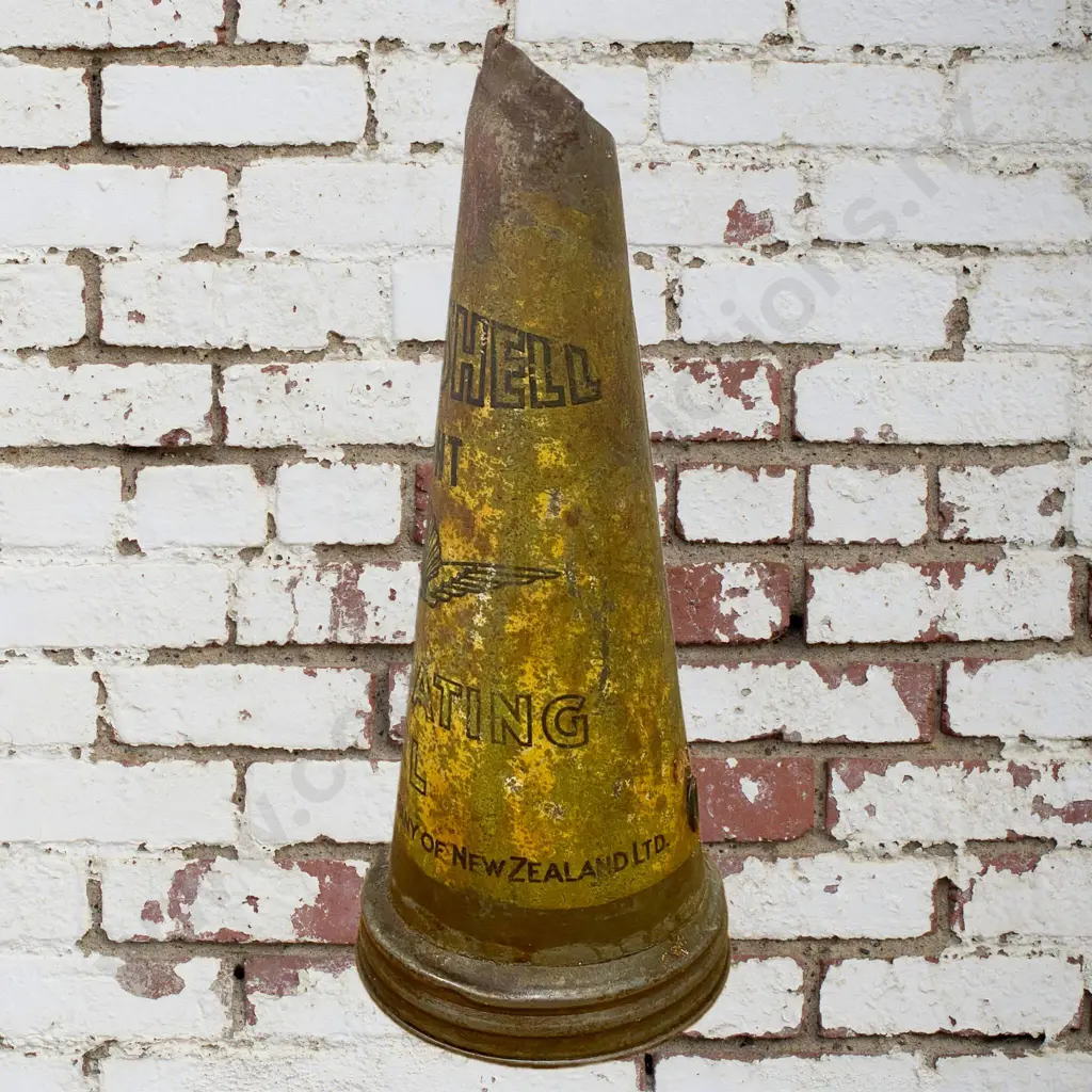 Aeroshell Oil Bottle Top Image 1++