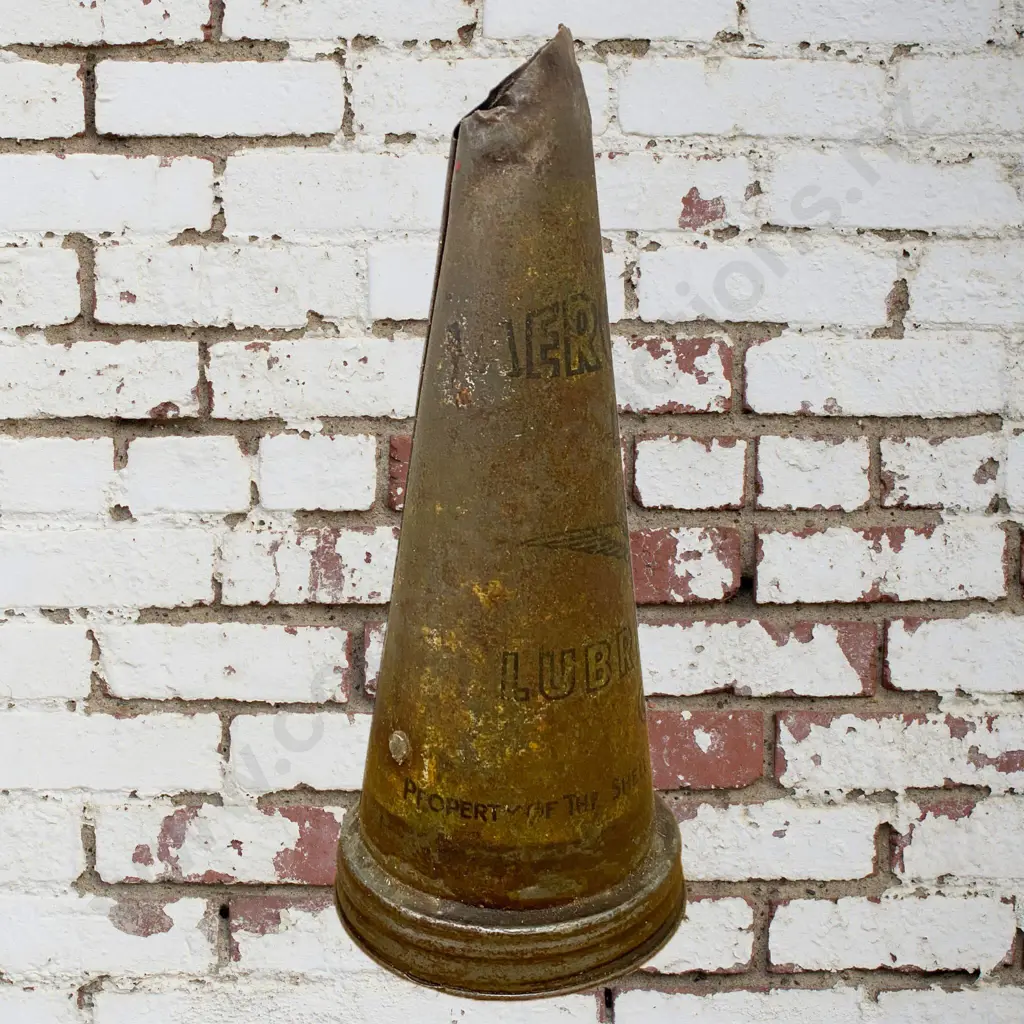 Aeroshell Oil Bottle Top Image 1++