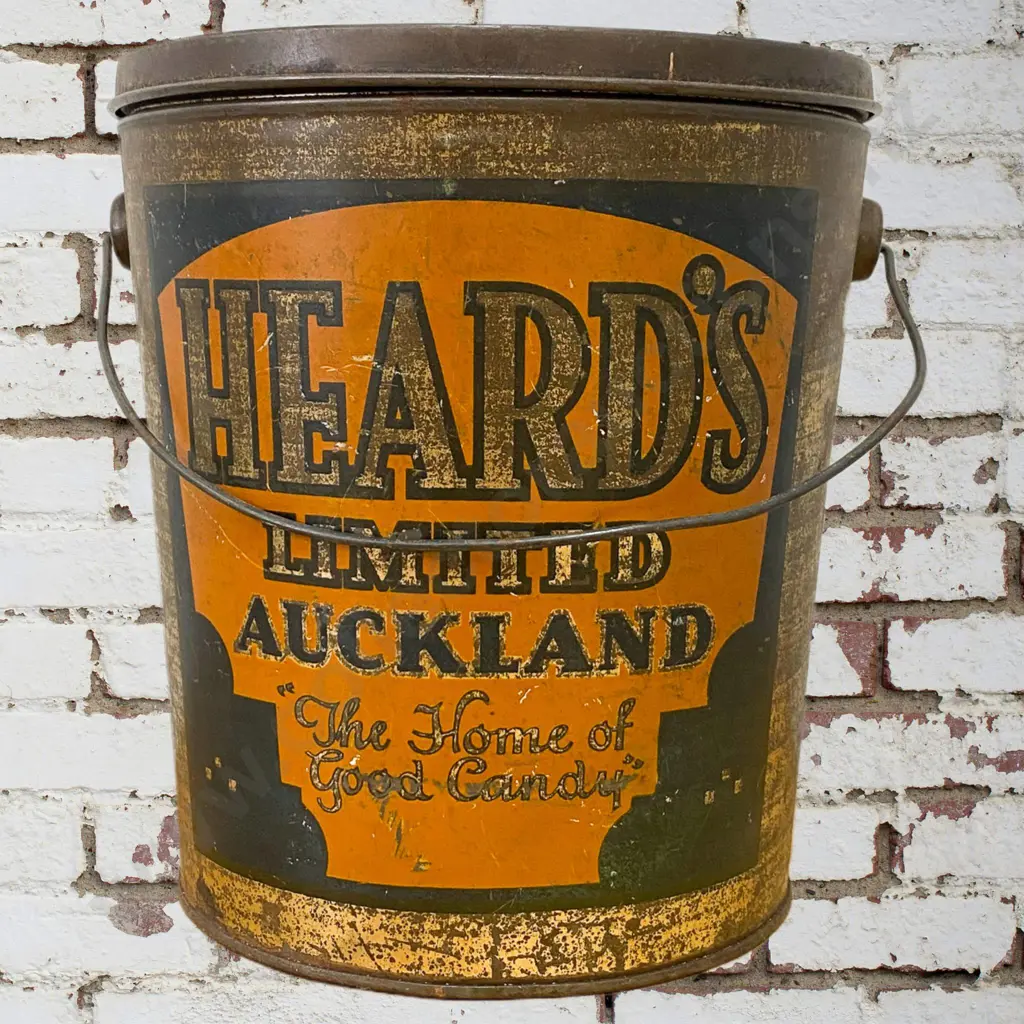 Heard's Auckland Tin Image 1++