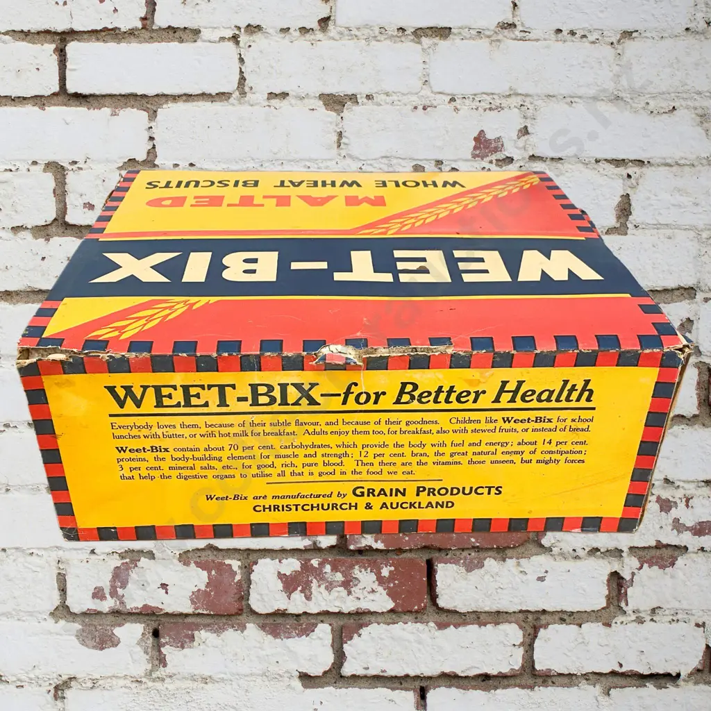 Large Weetbix Store Display Window Box Image 1++
