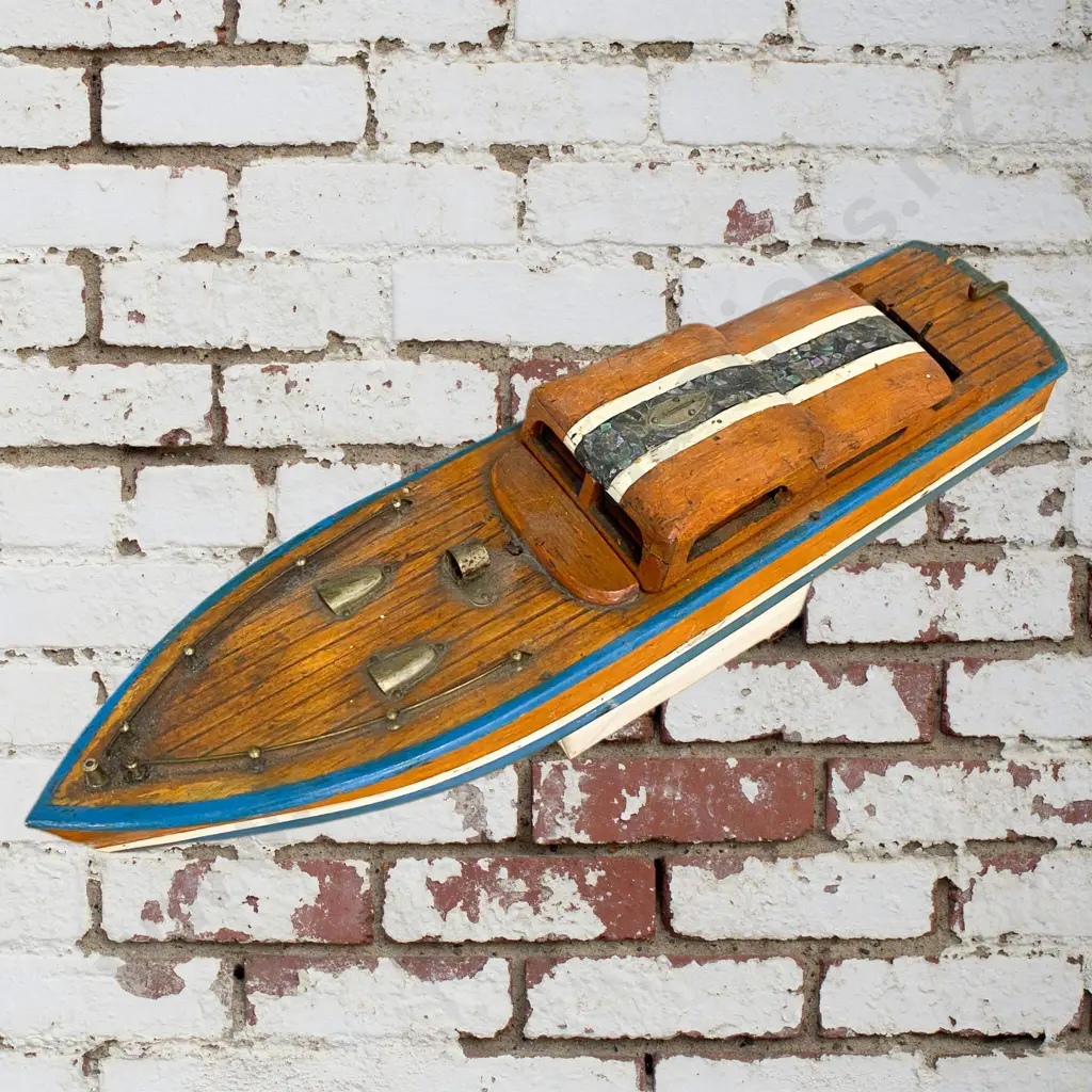 Native Construction Model Boat Image 1++