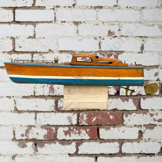 Native Construction Model Boat