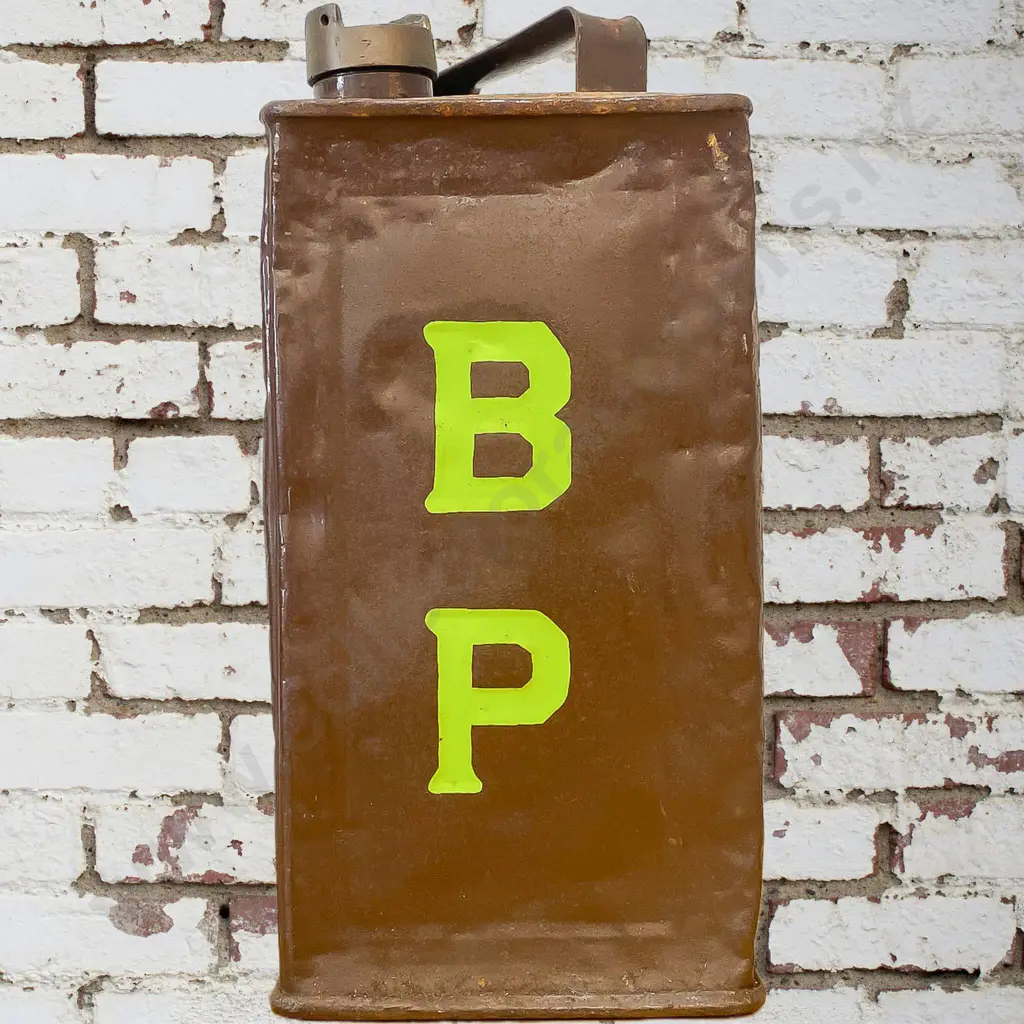 BP Runner Board Petrol Tin Image 1++