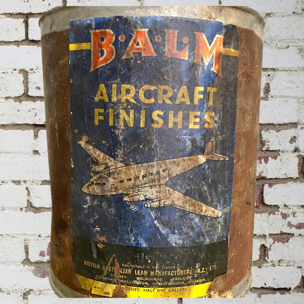 Old Balm Aircrast Finish Tin, Paper Label Image 1++
