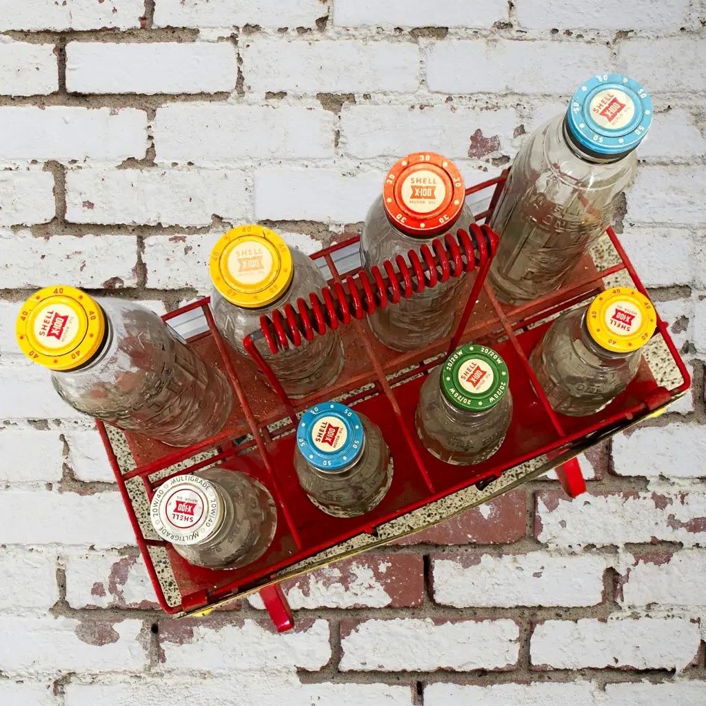 Sealed Shell Motor Oil Bottle Rack Image 1++
