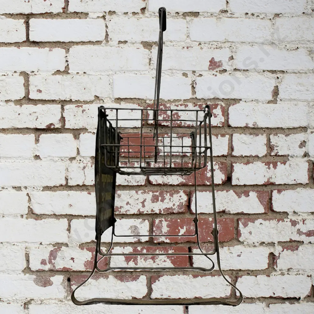 Big Tree Motor Oil Bottle Rack Image 1++