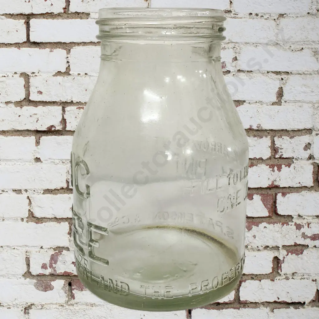 Big Tree Oil Bottle Pint Image 1++