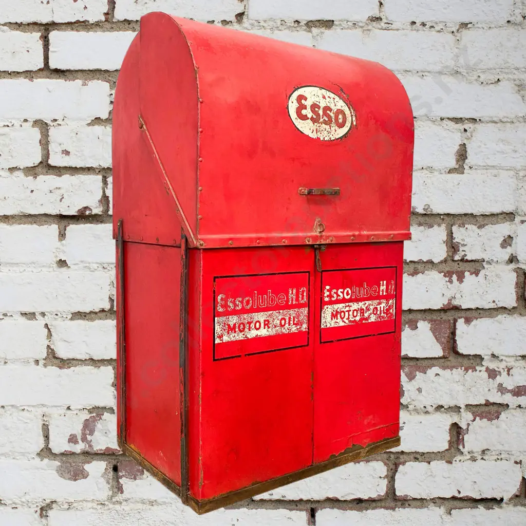 Esso Oil Pump Cabinet Image 1++