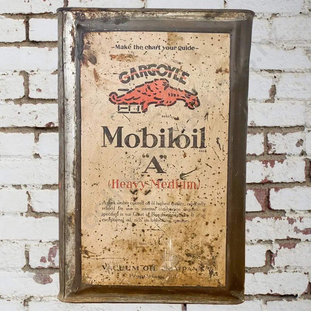 Mobil Oil Gargoyle Tin 4 Gallon Image 1++