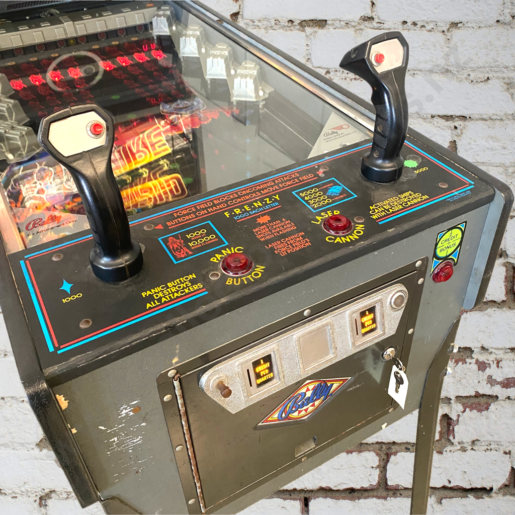 Rapid Fire Arcade Machine Image 1++