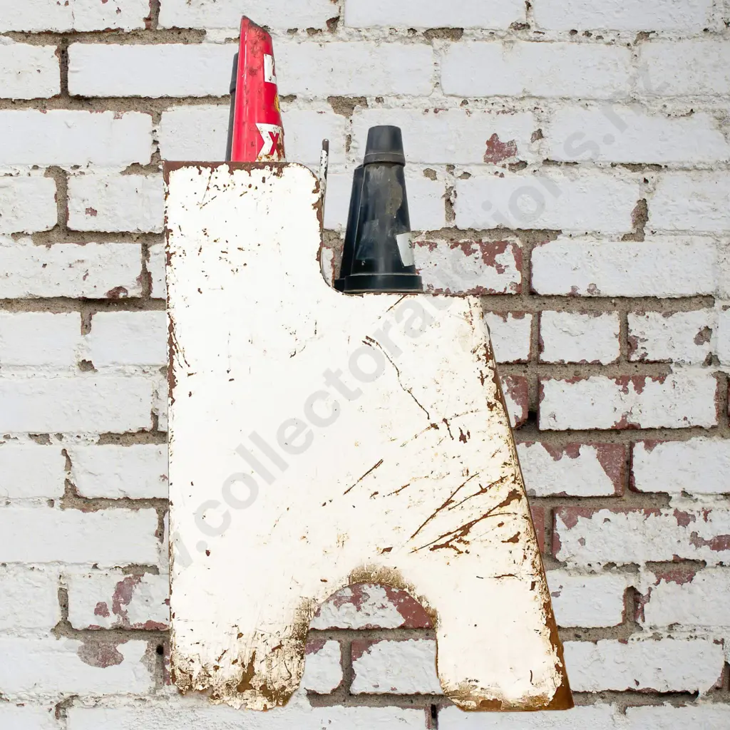 Shell Super Plus Motor Oil Bottle Rack Image 1++