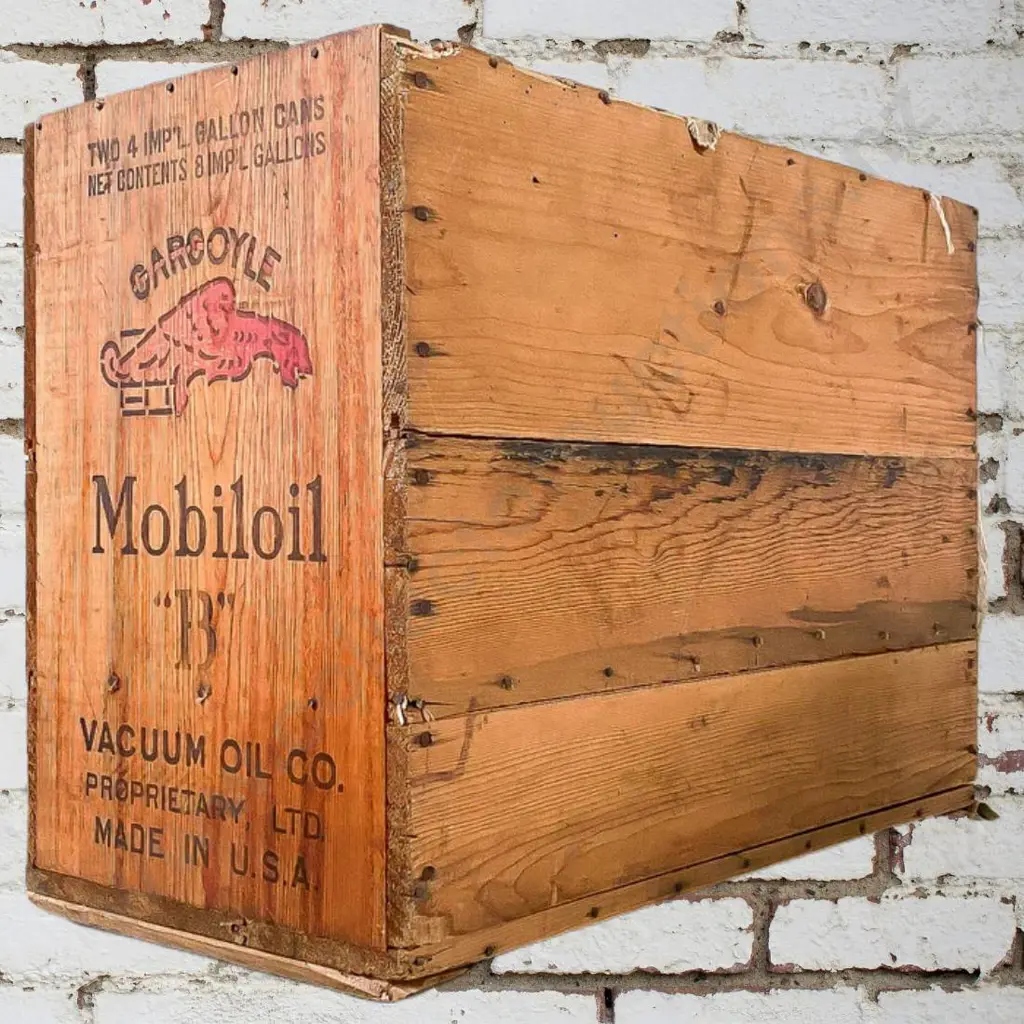 Petrol Box Gargoyle Mobil Oil Image 1++