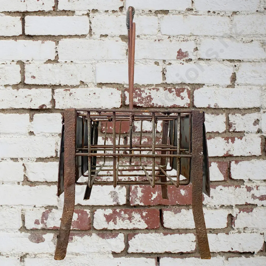 Texaco Oil Bottle Rack Image 1++