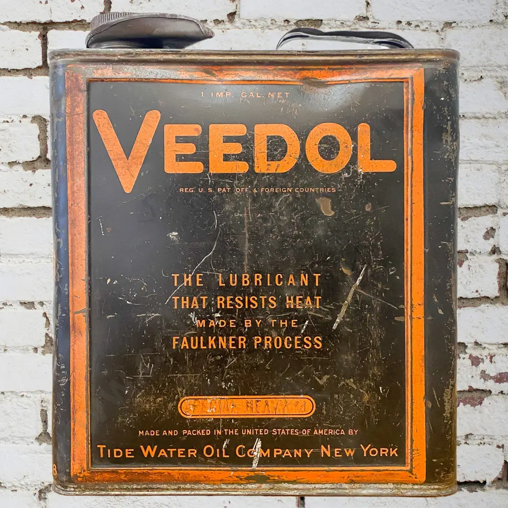 Veedol Oil Tin Image 1++