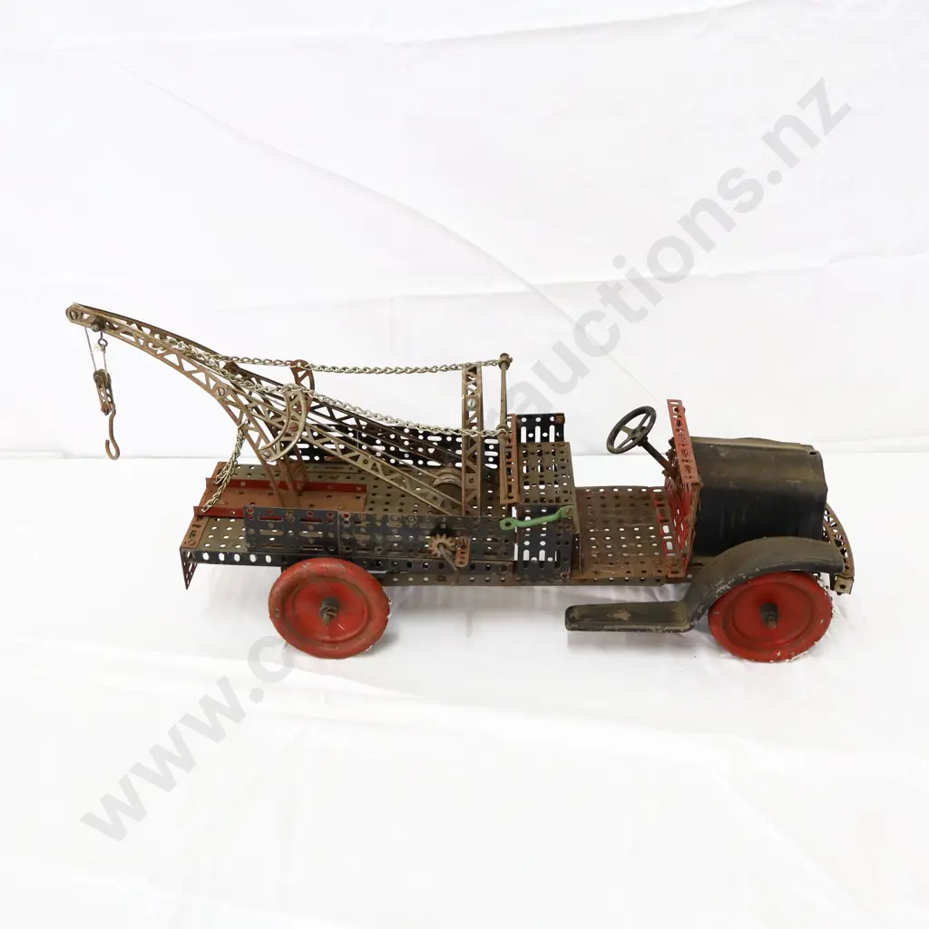 Gilbert Erector Meccano Type Tow Truck  Image 1++