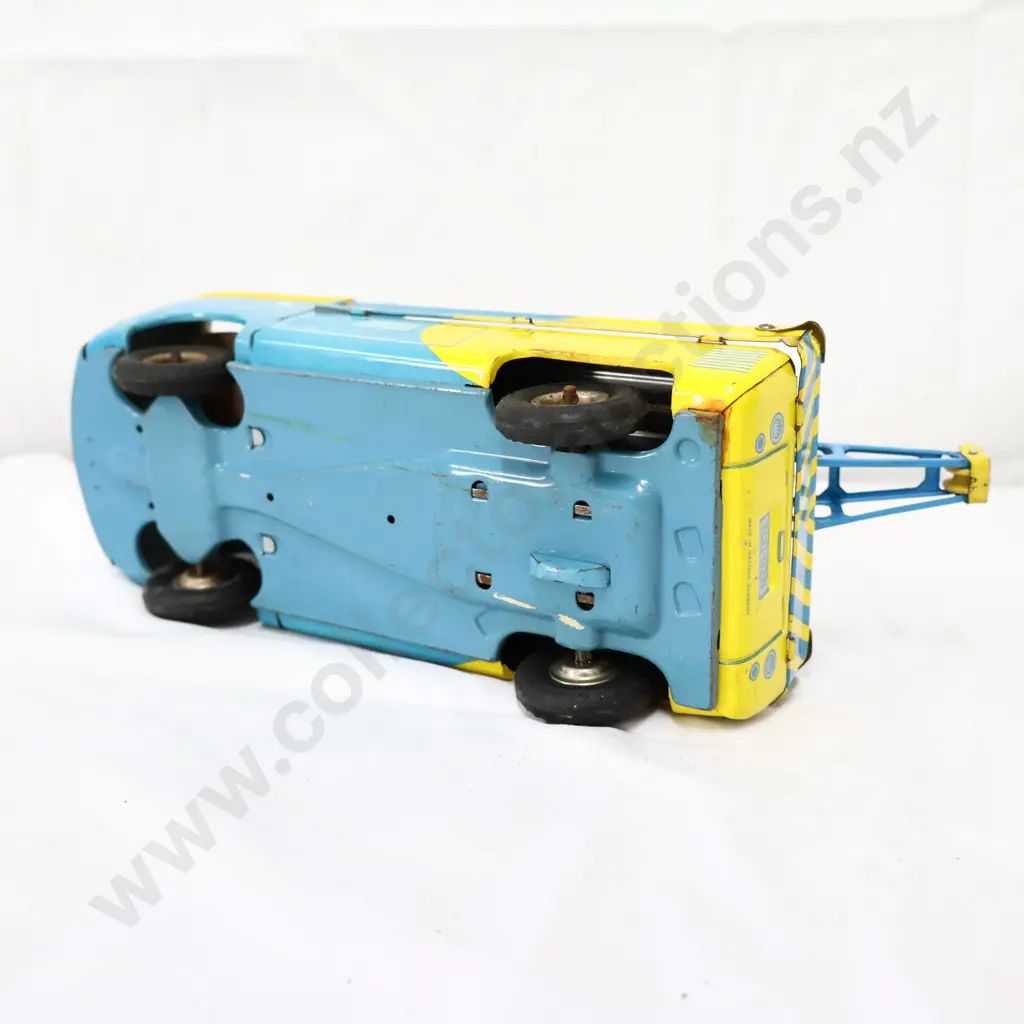 Western German Tin Plate Toy VW Tow Truck Image 1++