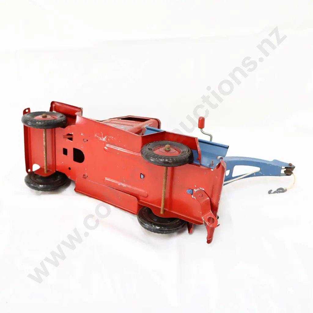 Marx Lumar Jeep Pressed Steel Tow Truck Image 1++