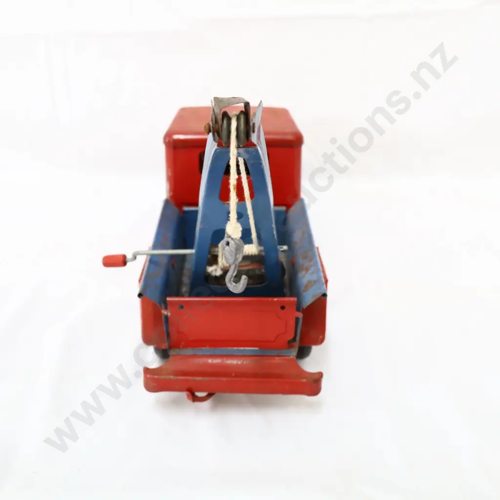 Marx Lumar Jeep Pressed Steel Tow Truck Image 1++