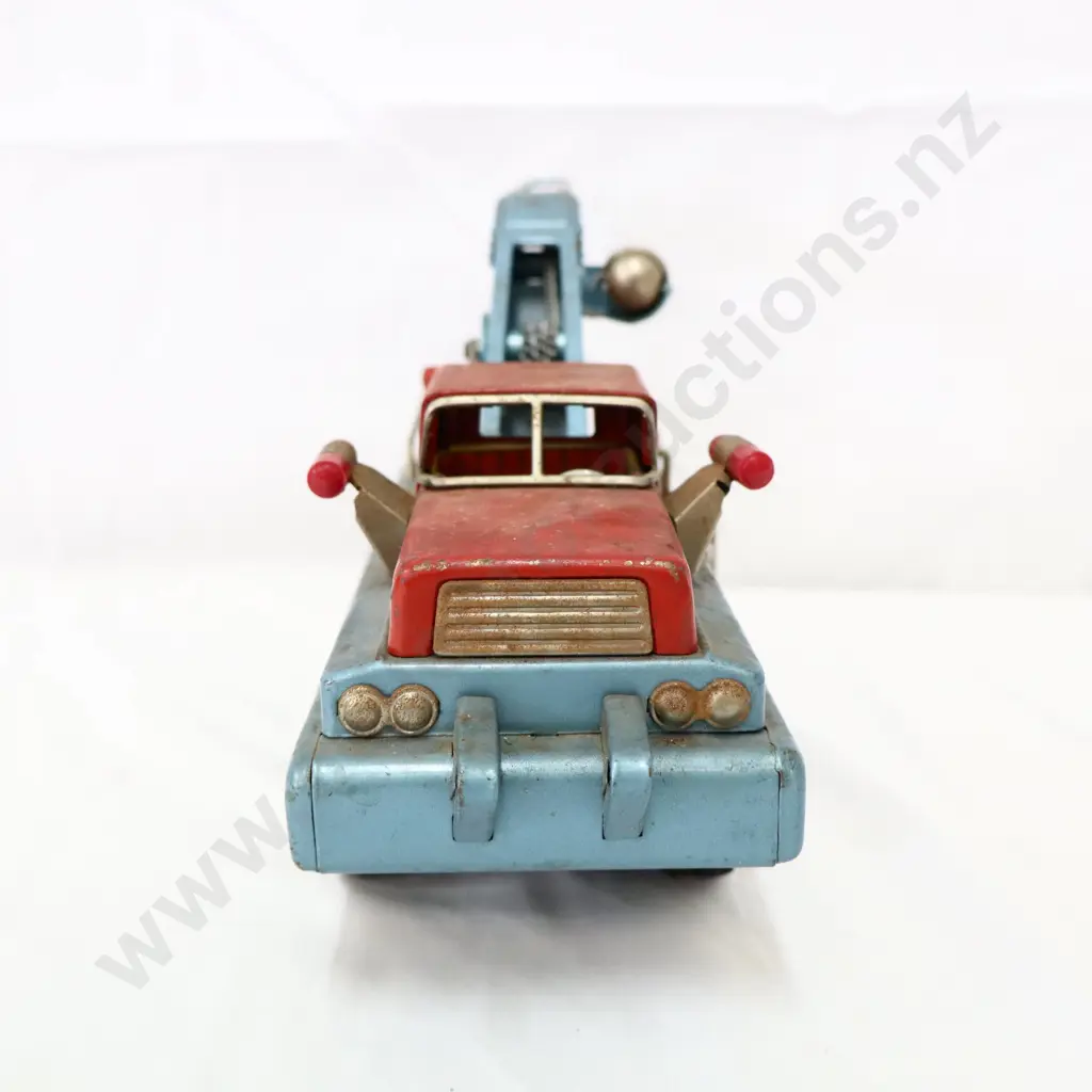 Japanese SSS International Tin Toy Tow Truck Image 1++