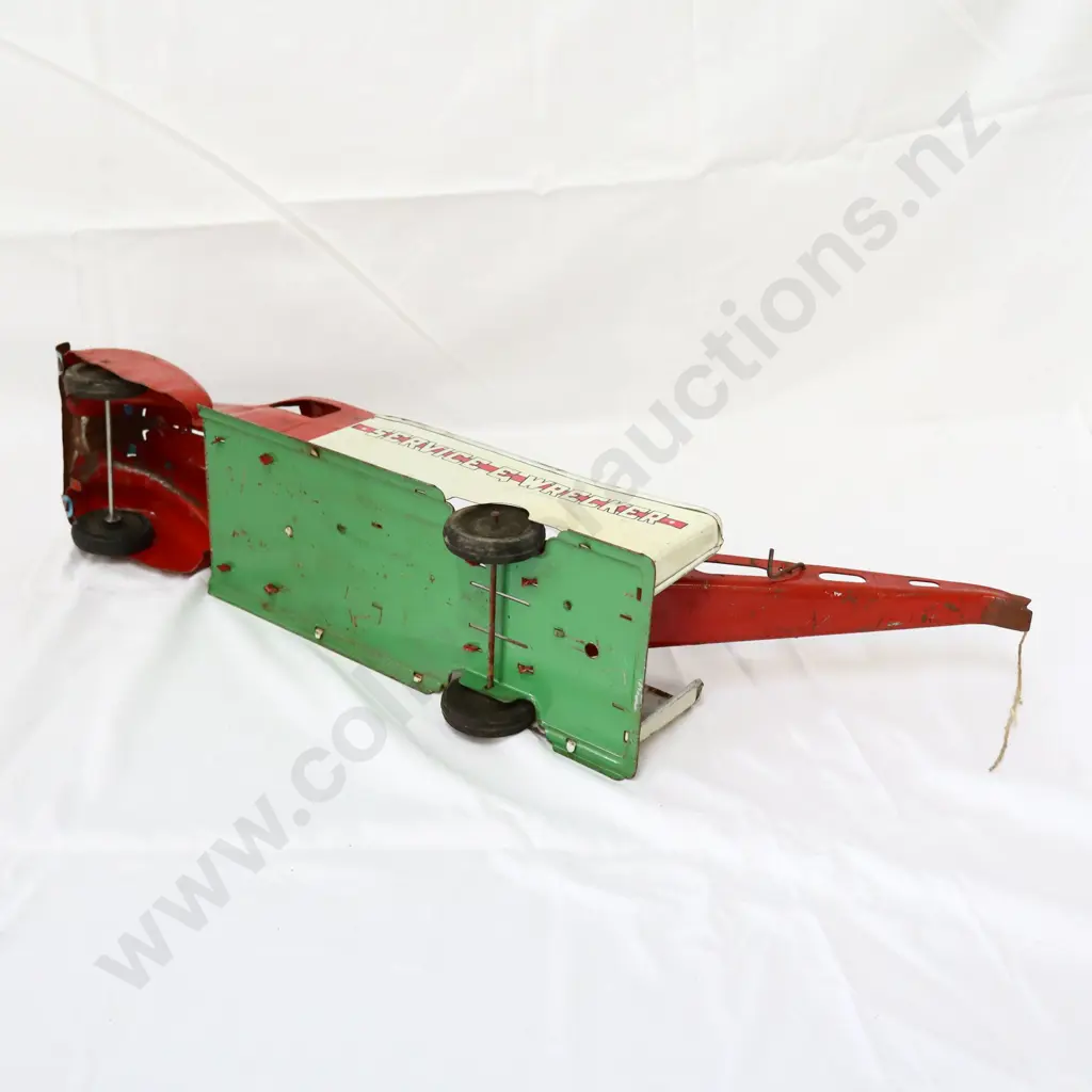Wyandotte Service E Wreacker Pressed Steel Toy Tow Truck Image 1++