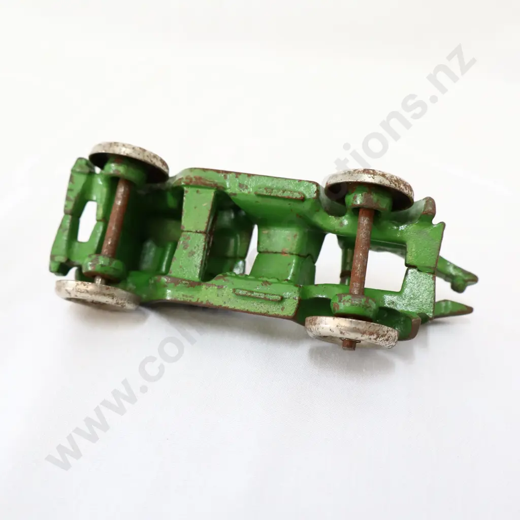 Cast Iron Hubley Tow Truck Toy Image 1++