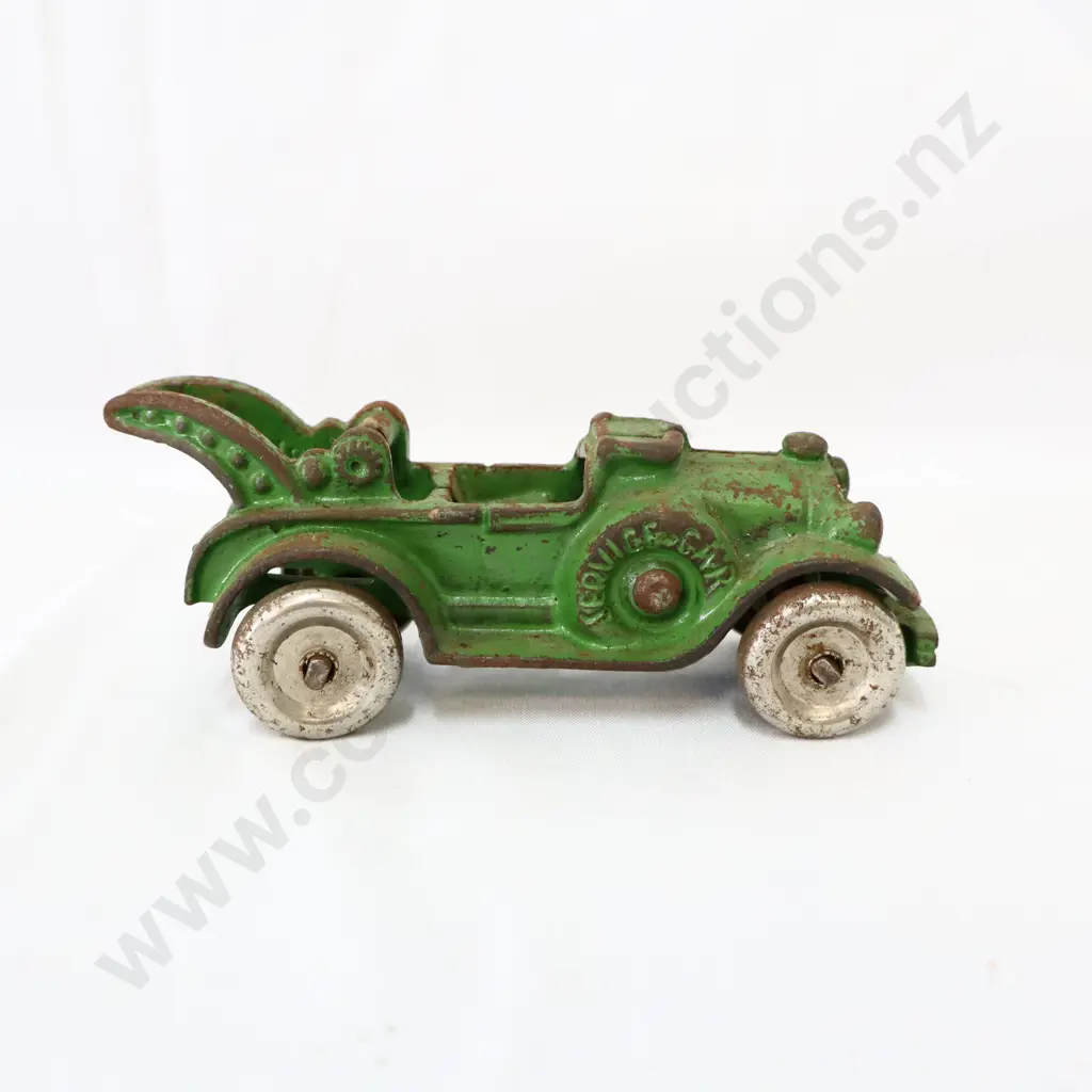 Cast Iron Hubley Tow Truck Toy Image 1++