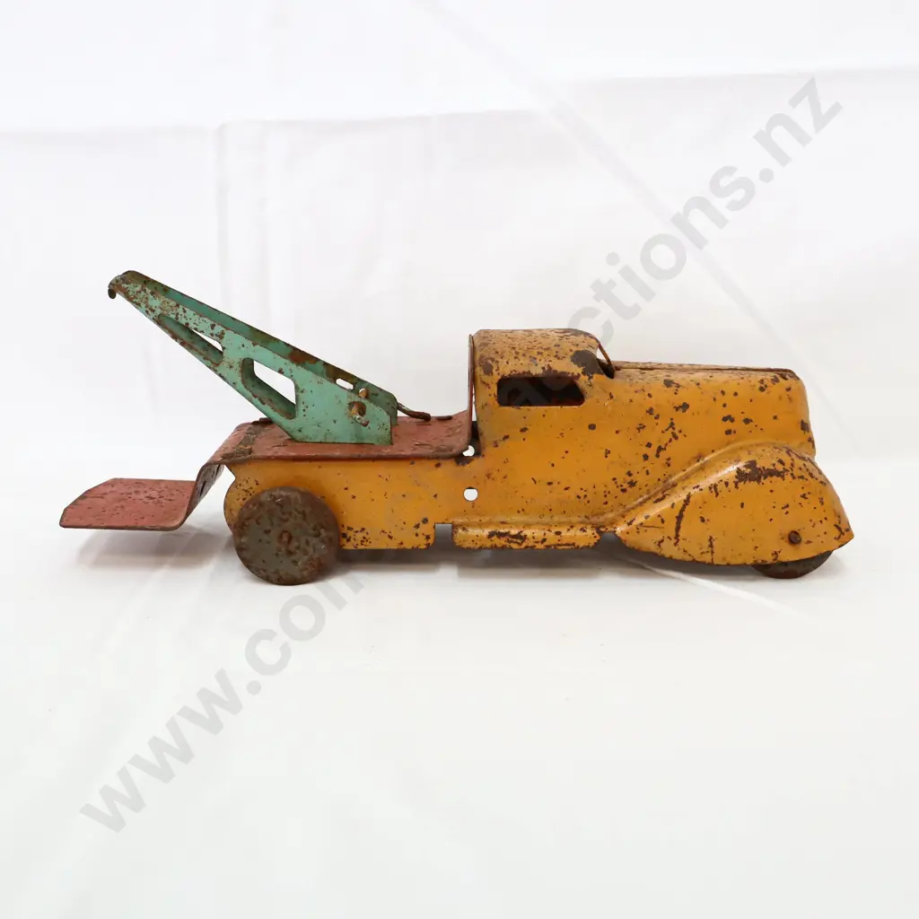 NZ Made Stokline Pressed Steel Tow Truck Image 1++