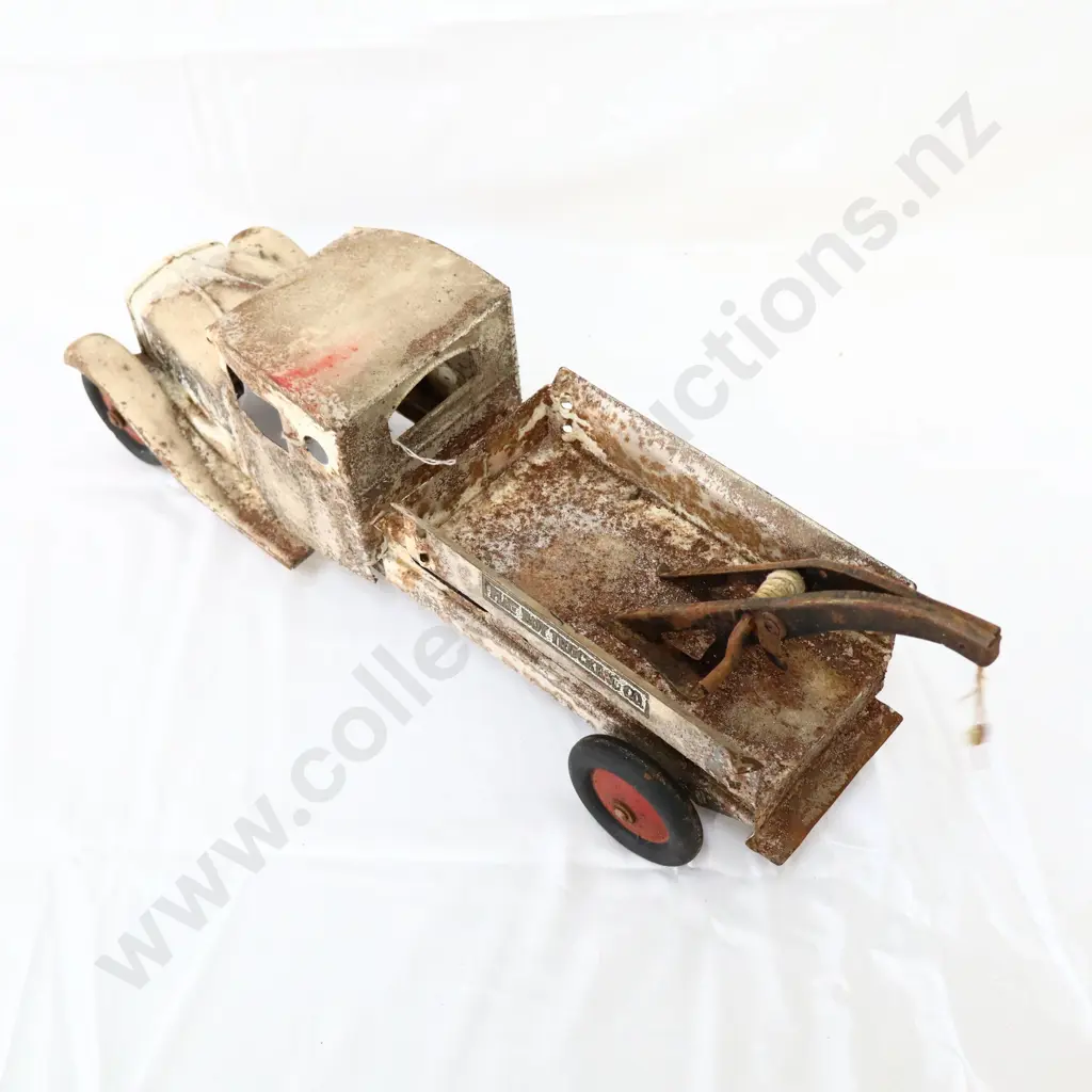 LARGE Playboy Trucking Co Pressed Steel Tow Truck Image 1++