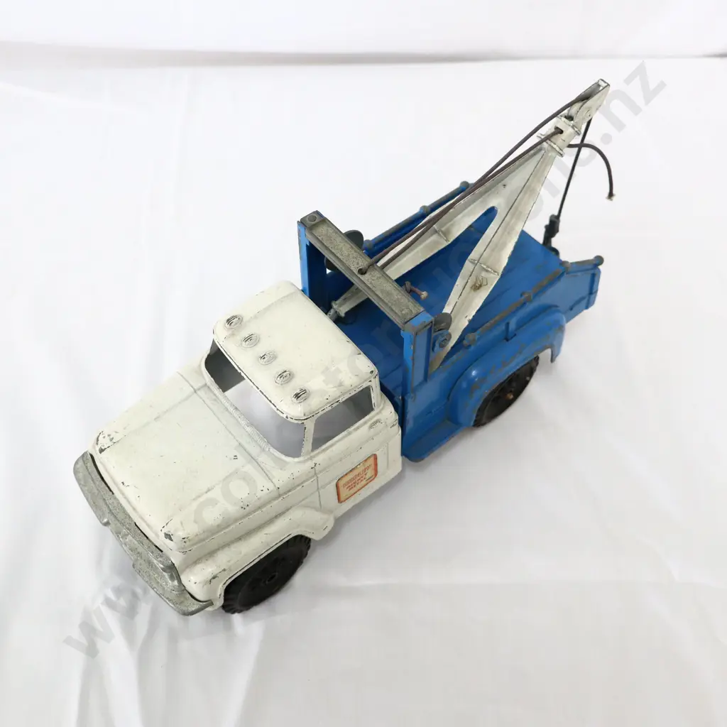 Hubley Mighty Metal Cast Aluminium Tow Truck Image 1++
