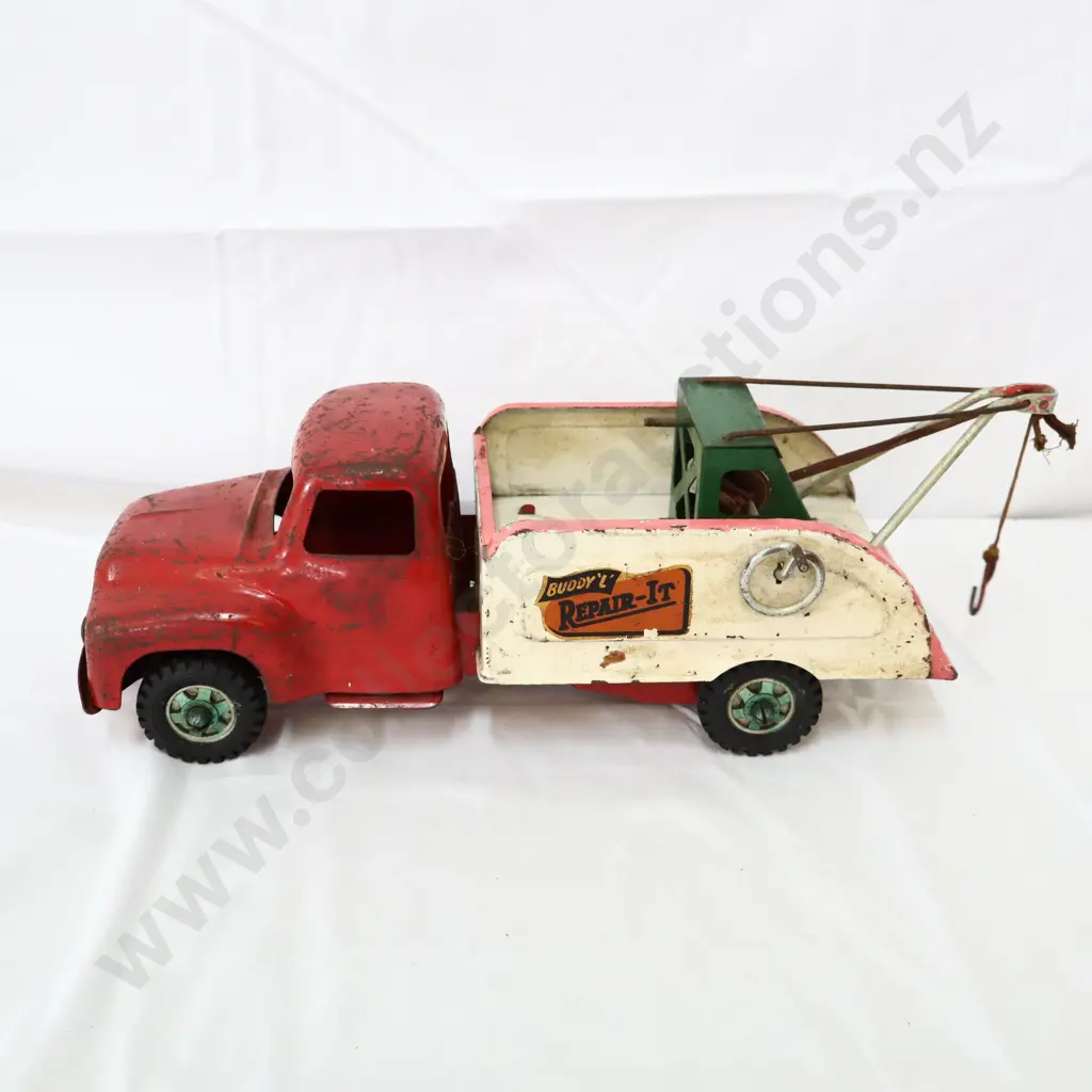 Buddy L Repair It Red/White Tow Truck Image 1++