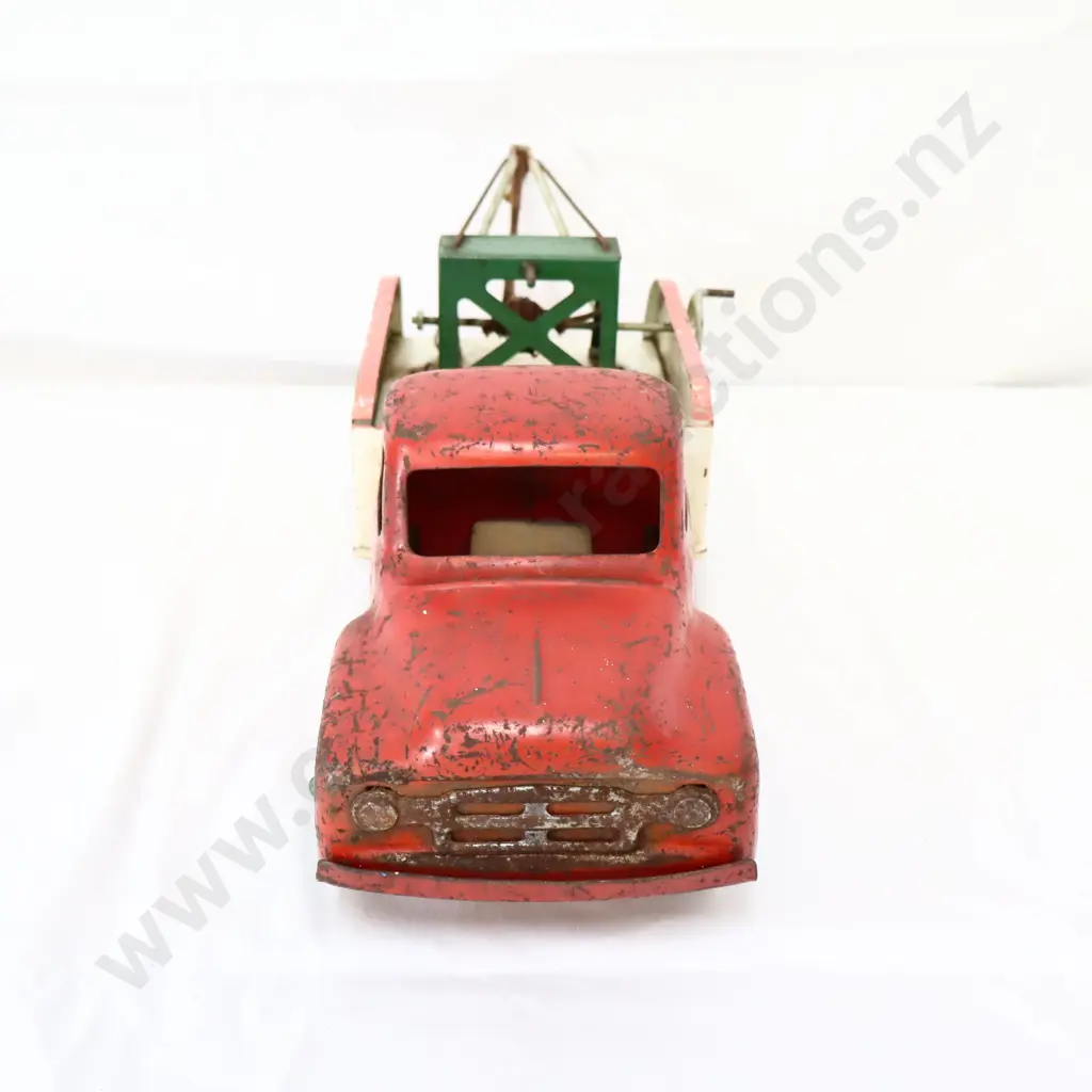 Buddy L Repair It Red/White Tow Truck Image 1++