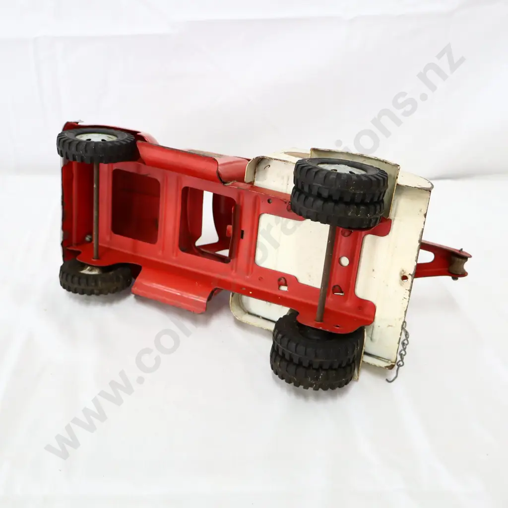 Early Tonka Pressed Steel Toy Tow Truck Image 1++