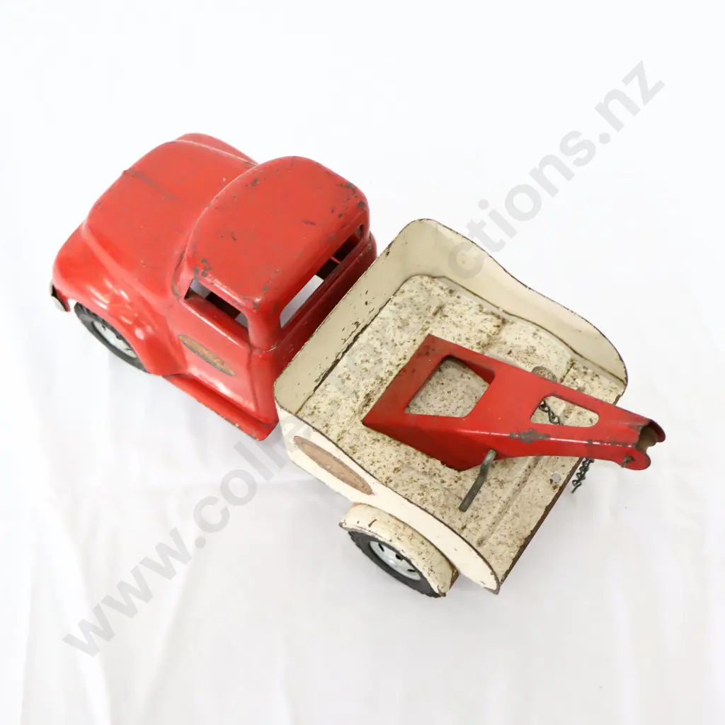Early Tonka Pressed Steel Toy Tow Truck Image 1++