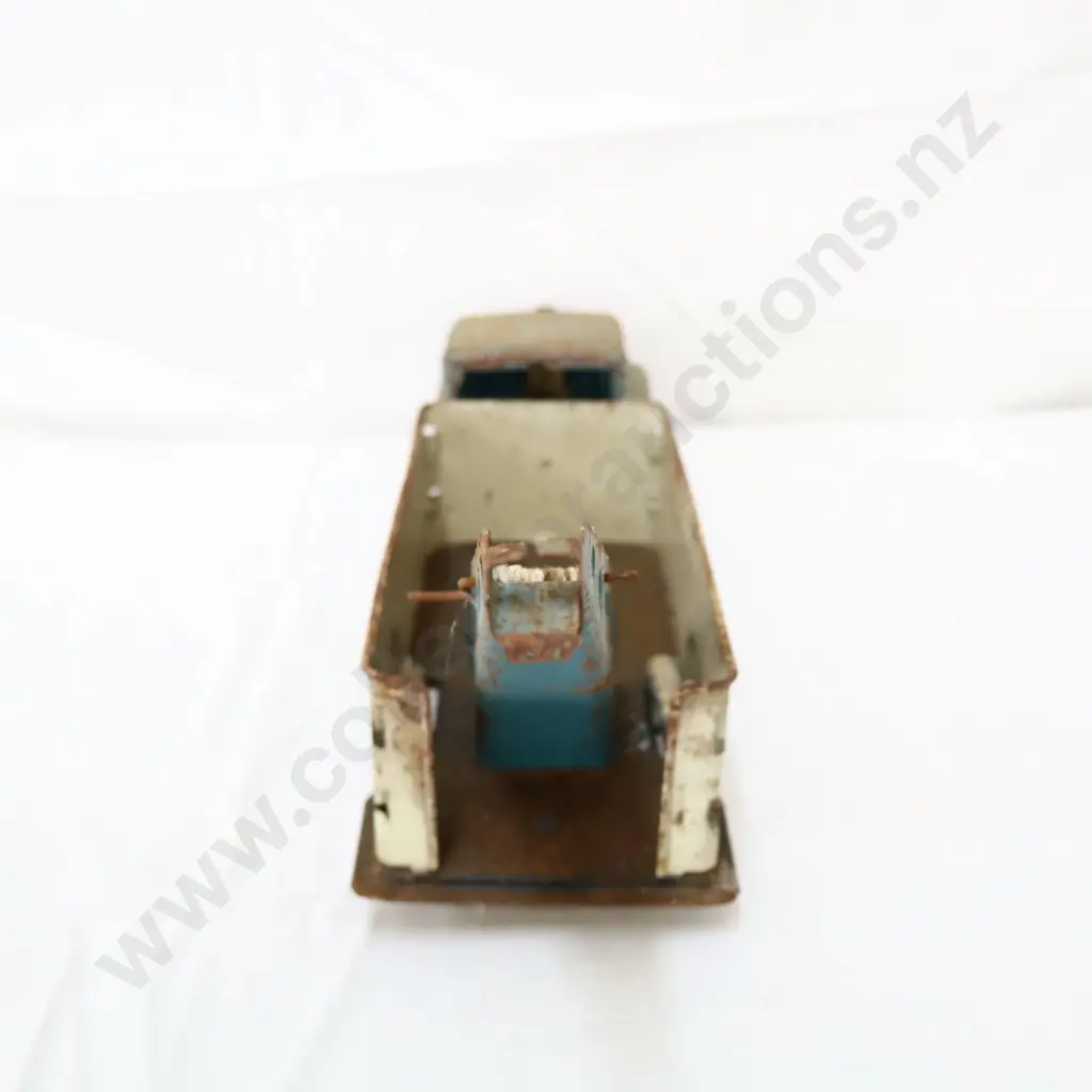Wyandotte Wrecker E Service Blue/White Pressed Steel Tow Truck Image 1++
